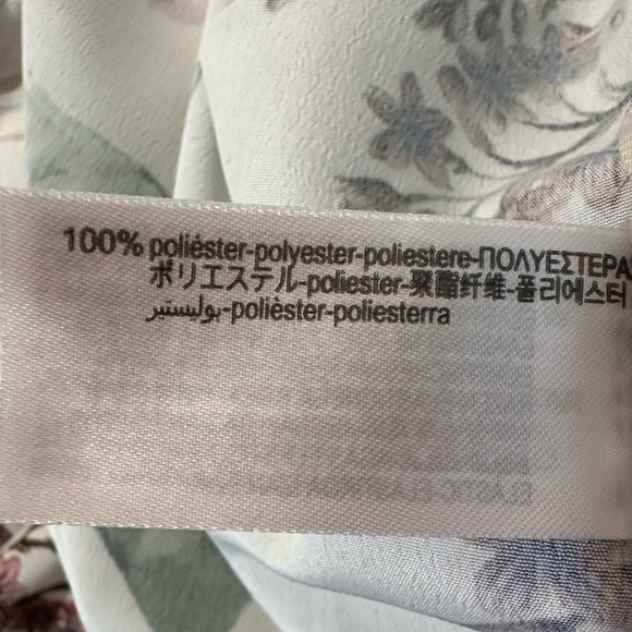 Zara Floral Pants. Size S. Like New. Semi Wide Leg. - Picture 5 of 6